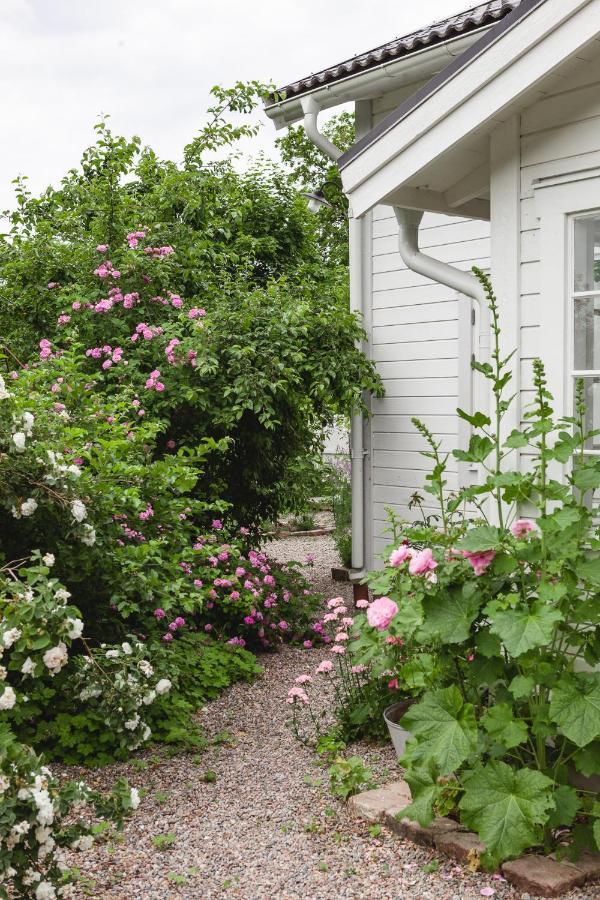 Vallby Cottage 엔최핑 외부 사진